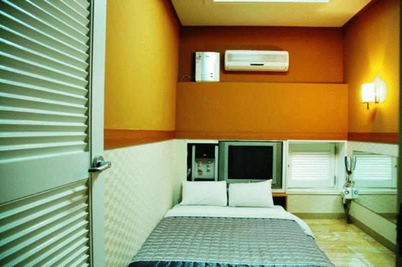 Hotel Plex