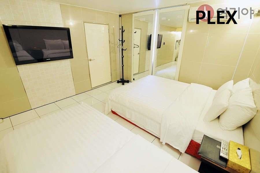 Plex